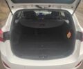 Білий Хендай i30, об'ємом двигуна 1.58 л та пробігом 284 тис. км за 8750 $, фото 15 на Automoto.ua