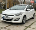 Белый Хендай i30, объемом двигателя 1.6 л и пробегом 190 тыс. км за 7750 $, фото 2 на Automoto.ua