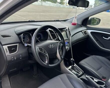 Білий Хендай i30, об'ємом двигуна 1.6 л та пробігом 167 тис. км за 11800 $, фото 34 на Automoto.ua