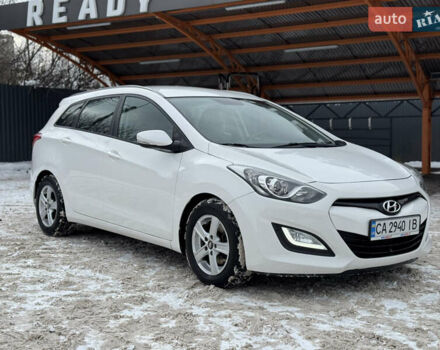 Білий Хендай i30, об'ємом двигуна 1.6 л та пробігом 229 тис. км за 7700 $, фото 3 на Automoto.ua