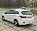 Белый Хендай i30, объемом двигателя 1.6 л и пробегом 190 тыс. км за 7750 $, фото 8 на Automoto.ua