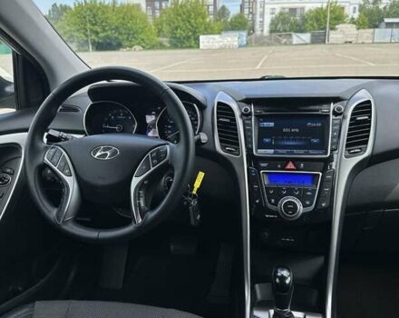 Білий Хендай i30, об'ємом двигуна 1.6 л та пробігом 167 тис. км за 11800 $, фото 28 на Automoto.ua