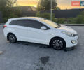 Белый Хендай i30, объемом двигателя 1.4 л и пробегом 340 тыс. км за 6900 $, фото 3 на Automoto.ua