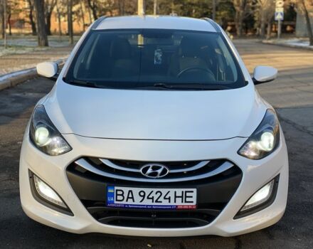 Білий Хендай i30, об'ємом двигуна 1.6 л та пробігом 227 тис. км за 7700 $, фото 1 на Automoto.ua