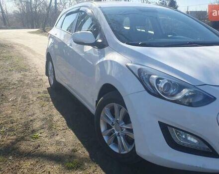 Білий Хендай i30, об'ємом двигуна 1.58 л та пробігом 284 тис. км за 8750 $, фото 2 на Automoto.ua