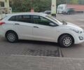 Белый Хендай i30, объемом двигателя 1.4 л и пробегом 240 тыс. км за 7800 $, фото 1 на Automoto.ua