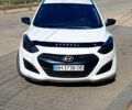 Белый Хендай i30, объемом двигателя 1.4 л и пробегом 204 тыс. км за 9000 $, фото 1 на Automoto.ua