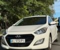 Белый Хендай i30, объемом двигателя 1.58 л и пробегом 272 тыс. км за 9998 $, фото 1 на Automoto.ua