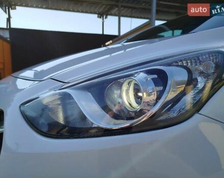 Хендай i30 2014 в Хмельницком на Automoto.ua Белый Хендай i30, объемом двигателя 1.6 л и пробегом 234 тыс. км за 7999 $, фото 46 на Automoto.ua
