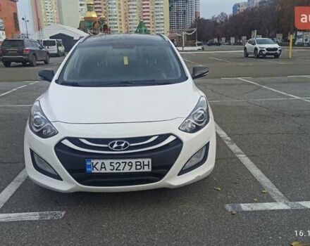 Белый Хендай i30, объемом двигателя 1.58 л и пробегом 252 тыс. км за 9500 $, фото 5 на Automoto.ua