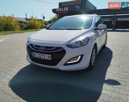 Хендай i30 2014 в Хмельницком на Automoto.ua Белый Хендай i30, объемом двигателя 1.6 л и пробегом 234 тыс. км за 7999 $, фото 30 на Automoto.ua