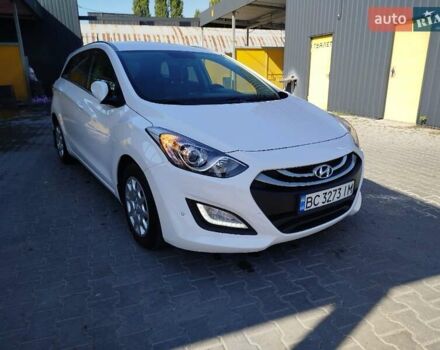 Хендай i30 2014 в Хмельницком на Automoto.ua Белый Хендай i30, объемом двигателя 1.6 л и пробегом 234 тыс. км за 7999 $, фото 60 на Automoto.ua