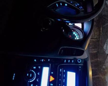 Белый Хендай i30, объемом двигателя 1.6 л и пробегом 204 тыс. км за 10500 $, фото 6 на Automoto.ua