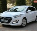 Белый Хендай i30, объемом двигателя 1.58 л и пробегом 215 тыс. км за 8100 $, фото 1 на Automoto.ua