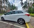 Белый Хендай i30, объемом двигателя 1.6 л и пробегом 220 тыс. км за 11200 $, фото 3 на Automoto.ua