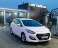 Білий Хендай i30, об'ємом двигуна 1.6 л та пробігом 227 тис. км за 9000 $, фото 1 на Automoto.ua