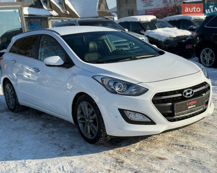 Белый Хендай i30, объемом двигателя 1.6 л и пробегом 218 тыс. км за 10950 $, фото 6 на Automoto.ua