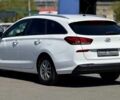 Білий Хендай i30, об'ємом двигуна 1.58 л та пробігом 213 тис. км за 9500 $, фото 1 на Automoto.ua
