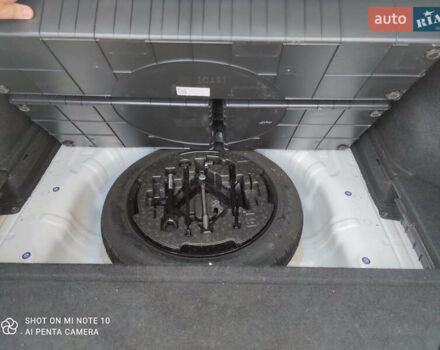 Белый Хендай i30, объемом двигателя 1.6 л и пробегом 200 тыс. км за 12128 $, фото 11 на Automoto.ua