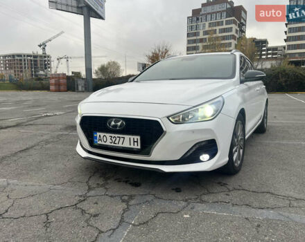 Белый Хендай i30, объемом двигателя 1.58 л и пробегом 218 тыс. км за 12400 $, фото 13 на Automoto.ua