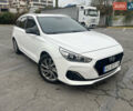 Белый Хендай i30, объемом двигателя 1.58 л и пробегом 218 тыс. км за 12400 $, фото 4 на Automoto.ua