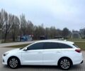 Белый Хендай i30, объемом двигателя 1.4 л и пробегом 86 тыс. км за 15300 $, фото 2 на Automoto.ua