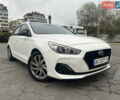 Белый Хендай i30, объемом двигателя 1.58 л и пробегом 218 тыс. км за 11990 $, фото 4 на Automoto.ua
