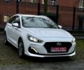 Белый Хендай i30, объемом двигателя 1.4 л и пробегом 53 тыс. км за 16000 $, фото 4 на Automoto.ua