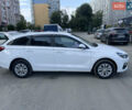 Белый Хендай i30, объемом двигателя 1.5 л и пробегом 77 тыс. км за 14500 $, фото 1 на Automoto.ua