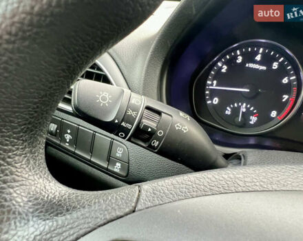 Белый Хендай i30, объемом двигателя 1.5 л и пробегом 129 тыс. км за 11999 $, фото 27 на Automoto.ua