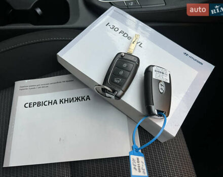 Белый Хендай i30, объемом двигателя 1.5 л и пробегом 129 тыс. км за 12350 $, фото 53 на Automoto.ua