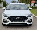 Белый Хендай i30, объемом двигателя 1.5 л и пробегом 129 тыс. км за 12350 $, фото 2 на Automoto.ua