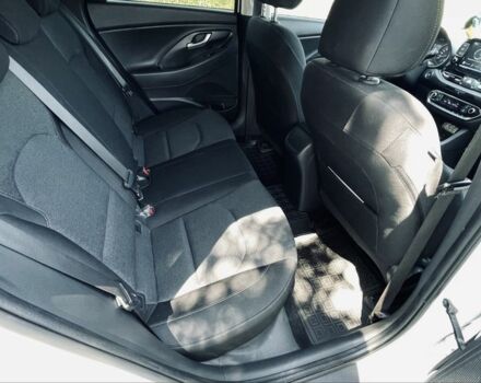 Білий Хендай i30, об'ємом двигуна 1.5 л та пробігом 43 тис. км за 19000 $, фото 12 на Automoto.ua