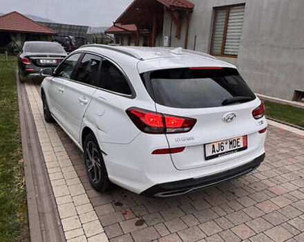 Белый Хендай i30, объемом двигателя 1.6 л и пробегом 195 тыс. км за 11499 $, фото 2 на Automoto.ua