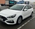 Белый Хендай i30, объемом двигателя 1.5 л и пробегом 130 тыс. км за 12500 $, фото 1 на Automoto.ua