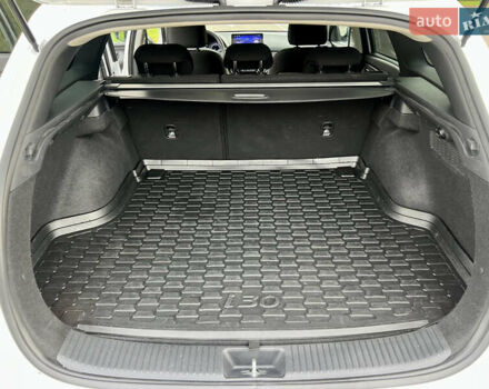 Белый Хендай i30, объемом двигателя 1.5 л и пробегом 129 тыс. км за 11999 $, фото 50 на Automoto.ua