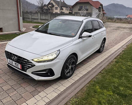 Белый Хендай i30, объемом двигателя 1.6 л и пробегом 195 тыс. км за 11499 $, фото 1 на Automoto.ua