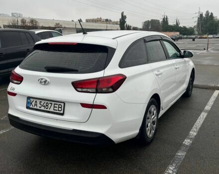 Белый Хендай i30, объемом двигателя 1.5 л и пробегом 130 тыс. км за 12500 $, фото 2 на Automoto.ua