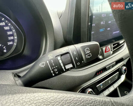 Белый Хендай i30, объемом двигателя 1.5 л и пробегом 129 тыс. км за 12350 $, фото 28 на Automoto.ua