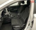 Білий Хендай i30, об'ємом двигуна 1.5 л та пробігом 61 тис. км за 17384 $, фото 3 на Automoto.ua