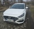 Белый Хендай i30, объемом двигателя 1.6 л и пробегом 19 тыс. км за 17000 $, фото 1 на Automoto.ua