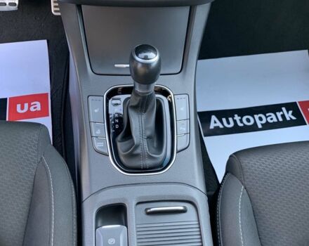 Белый Хендай i30, объемом двигателя 1.4 л и пробегом 90 тыс. км за 14990 $, фото 18 на Automoto.ua