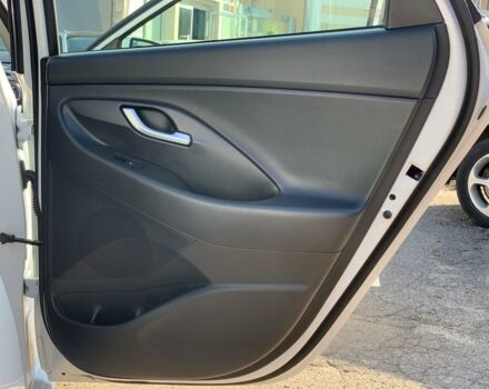 Белый Хендай i30, объемом двигателя 1.4 л и пробегом 90 тыс. км за 14990 $, фото 11 на Automoto.ua