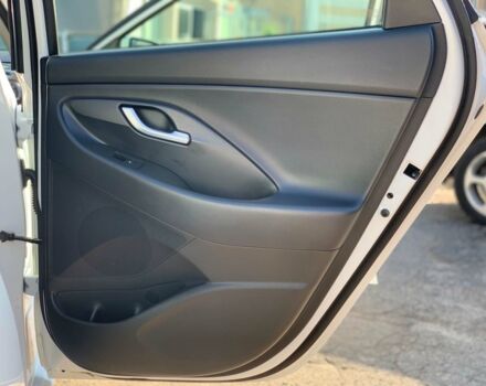 Белый Хендай i30, объемом двигателя 1.4 л и пробегом 90 тыс. км за 14990 $, фото 24 на Automoto.ua