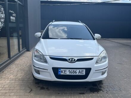 Хендай i30 2008 в Кривом Роге на Automoto.ua Белый Хендай i30, объемом двигателя 1.6 л и пробегом 309 тыс. км за 5600 $, фото 1 на Automoto.ua