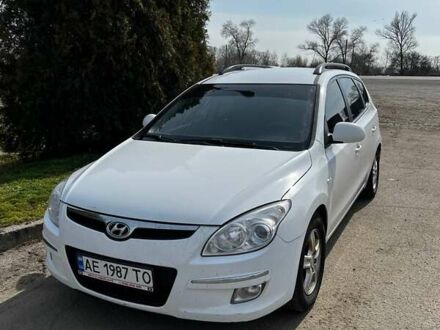 Хендай i30 2008 в Днепре (Днепропетровске) на Automoto.ua Белый Хендай i30, объемом двигателя 1.59 л и пробегом 350 тыс. км за 5200 $, фото 1 на Automoto.ua