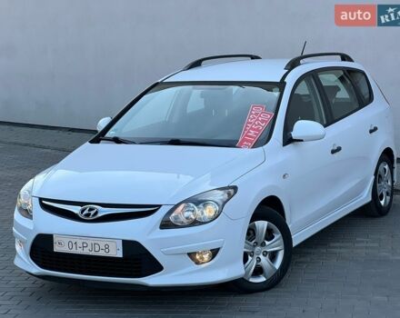 Белый Хендай i30, объемом двигателя 1.4 л и пробегом 228 тыс. км за 6500 $, фото 1 на Automoto.ua