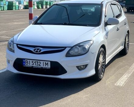 Білий Хендай i30, об'ємом двигуна 1.4 л та пробігом 123 тис. км за 5499 $, фото 1 на Automoto.ua