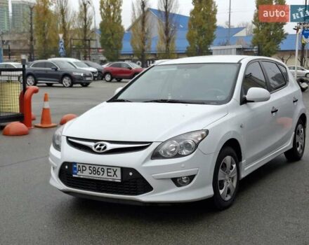 Білий Хендай i30, об'ємом двигуна 1.58 л та пробігом 226 тис. км за 6500 $, фото 1 на Automoto.ua