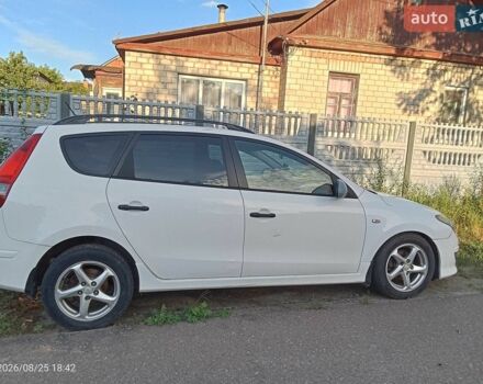 Білий Хендай i30, об'ємом двигуна 1.6 л та пробігом 207 тис. км за 7857 $, фото 1 на Automoto.ua